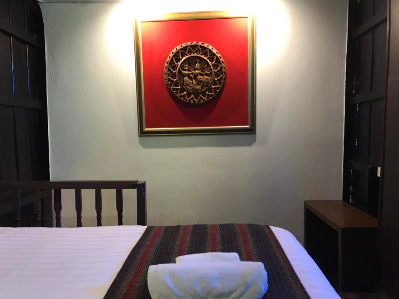 Baan Khun Krub Hotel Chiang Mai Luaran gambar
