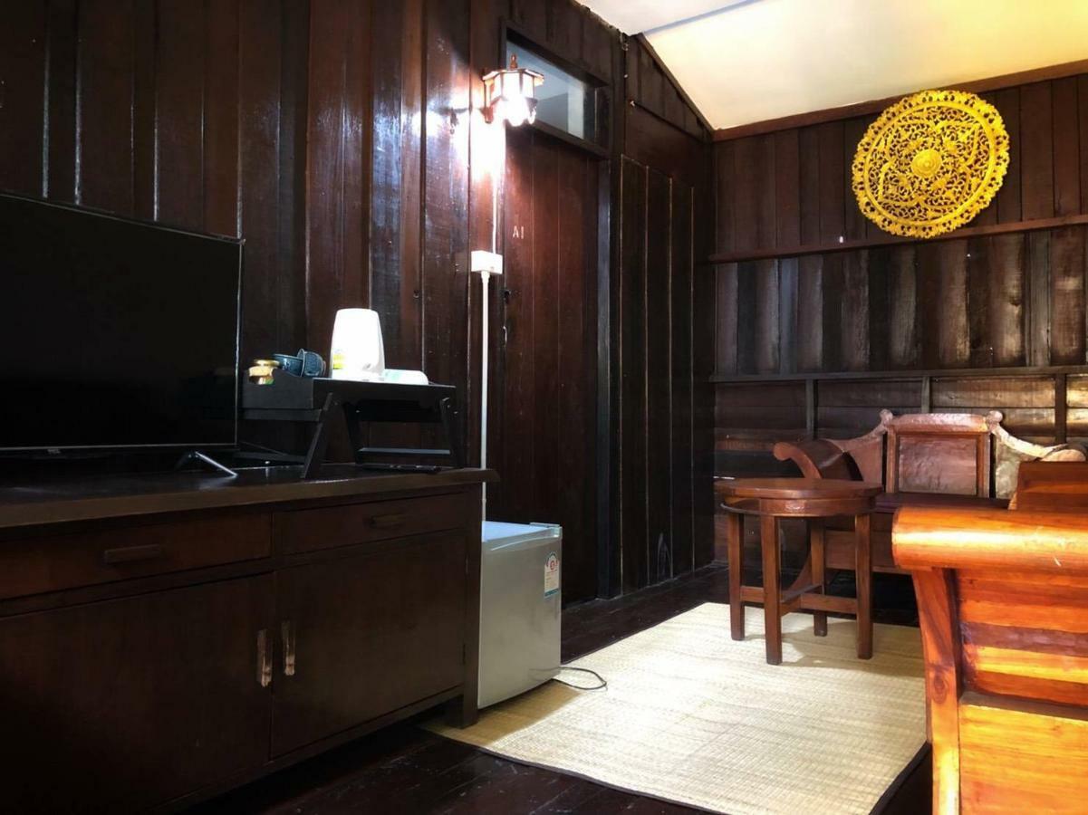 Baan Khun Krub Hotel Chiang Mai Luaran gambar