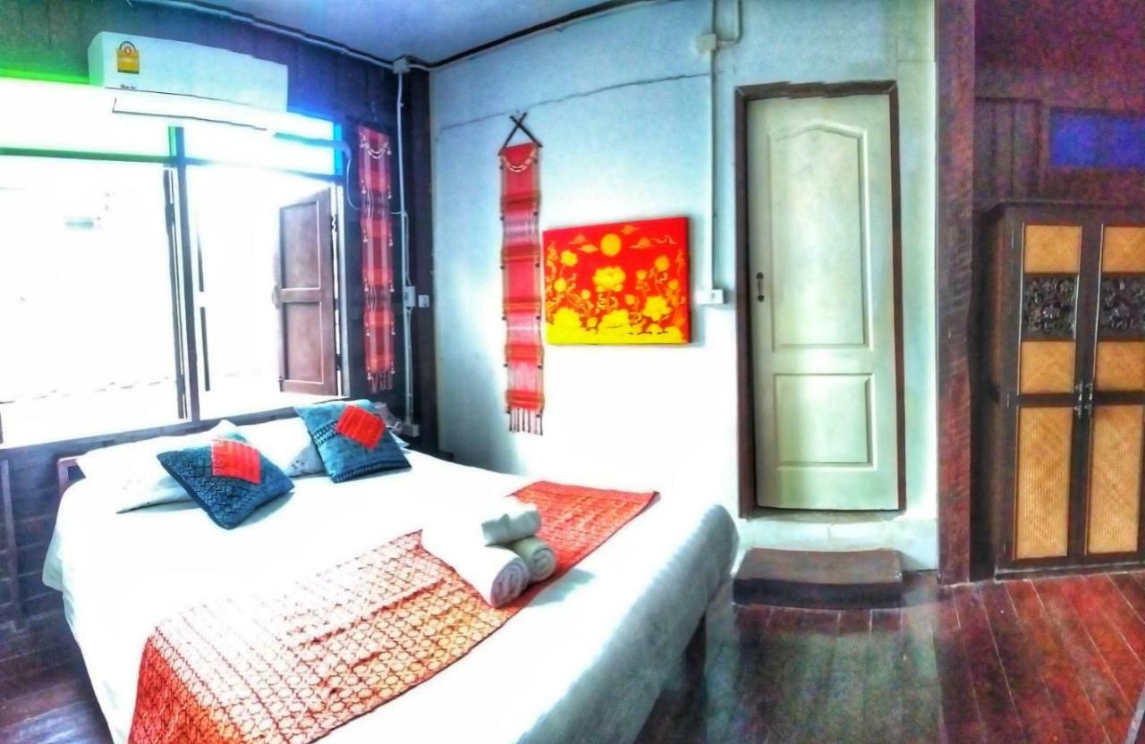 Baan Khun Krub Hotel Chiang Mai Luaran gambar