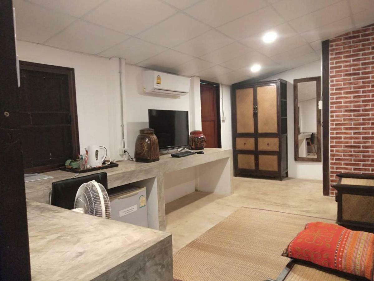 Baan Khun Krub Hotel Chiang Mai Luaran gambar